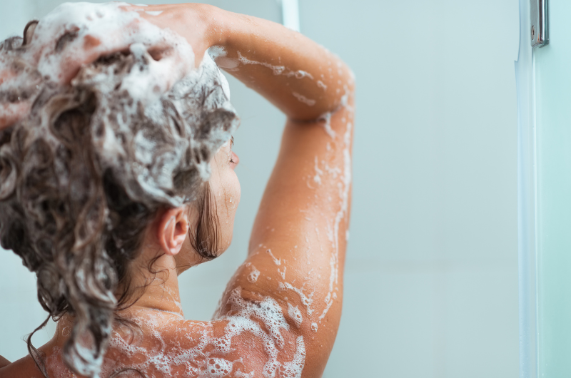 Comment prendre soin de sa peau pendant la douche ?